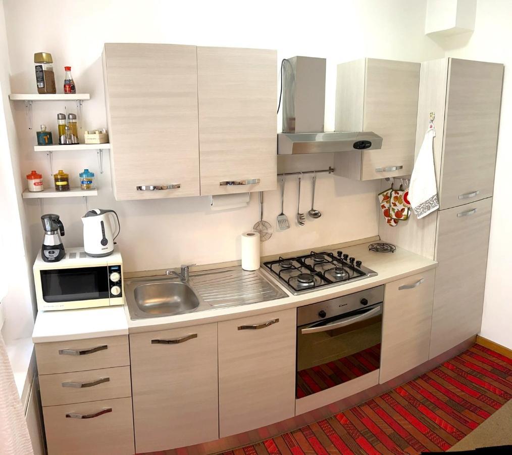 Adige Beyonds Apartment เวโรนา ภายนอก รูปภาพ